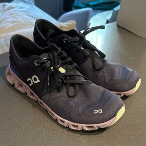 Barely Worn On Running Cloud X 3 Sneakers in Midnight